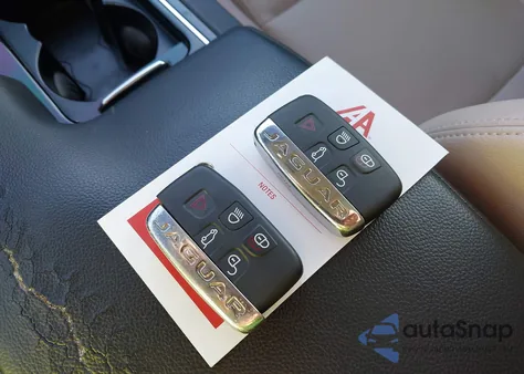 2019 Jaguar F-Pace 25T Premium из США, поврежденный, VIN SADCJ2FX9KA395243